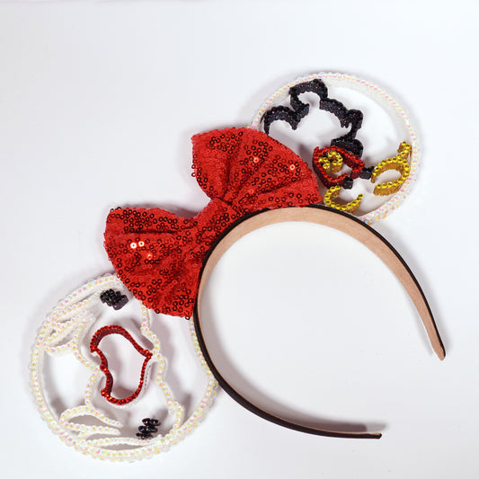 Character Mickey Love