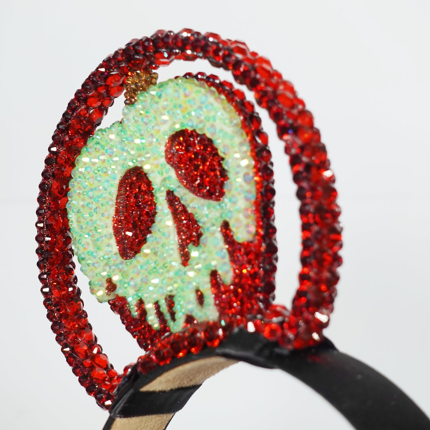 Poison Apple Glow Ears