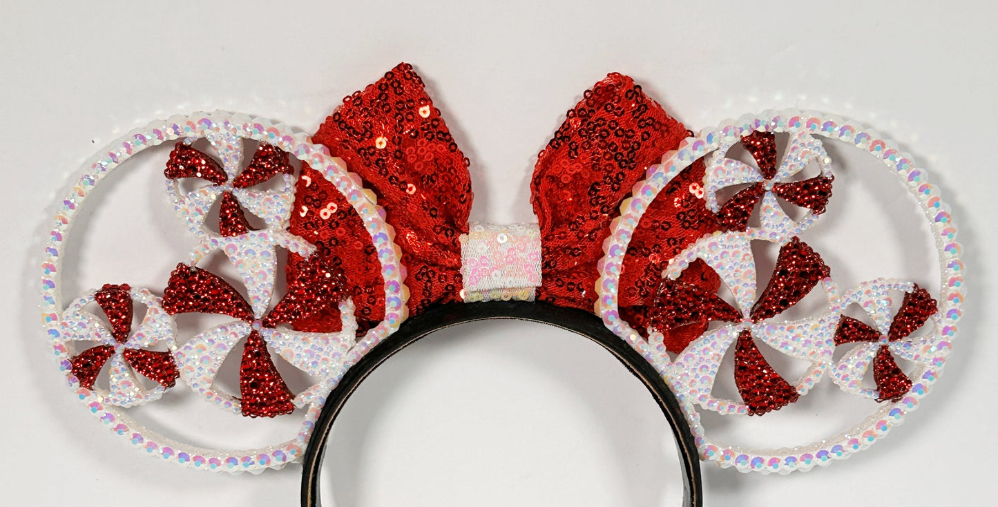 Character Candy Cane Sparkle